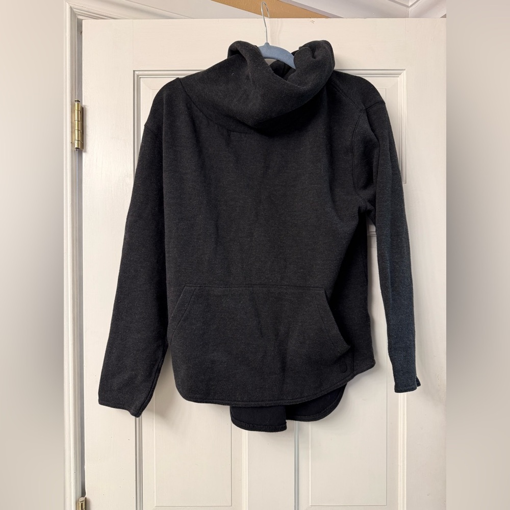 Burton Black Pullover Sweater/Sweatshirt with Gold Logo Label Large